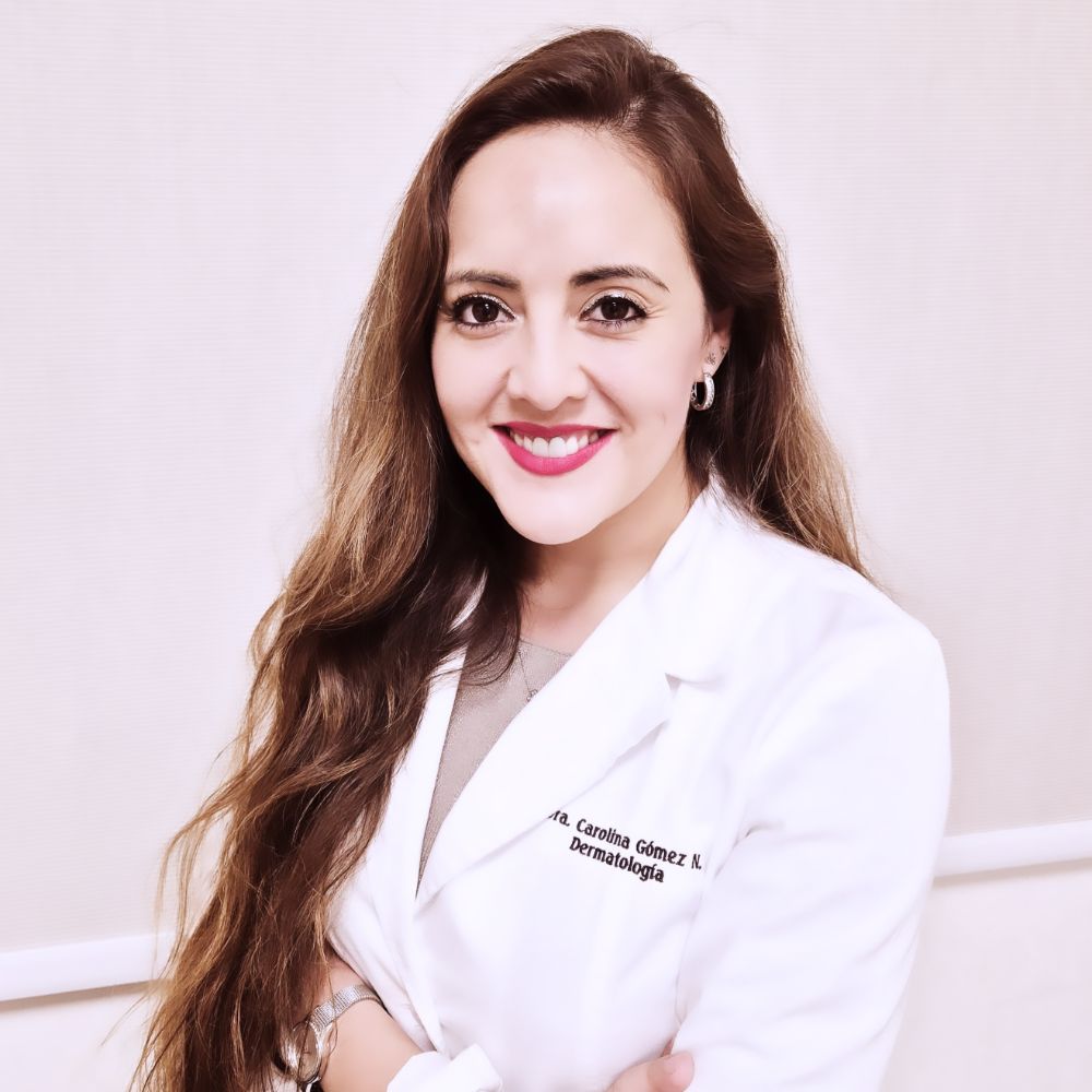 La doctora Carolina Gómez llama a evitar las temperaturas bajas, "si tenemos una piel sensible de rostro, nos ponemos una bufanda, o algo para que este cambio no sea tan brusco".